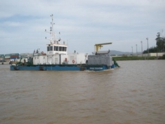 Draga Tocantins wid water injection dredger