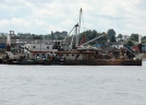 Scaldis barge unloading dredger